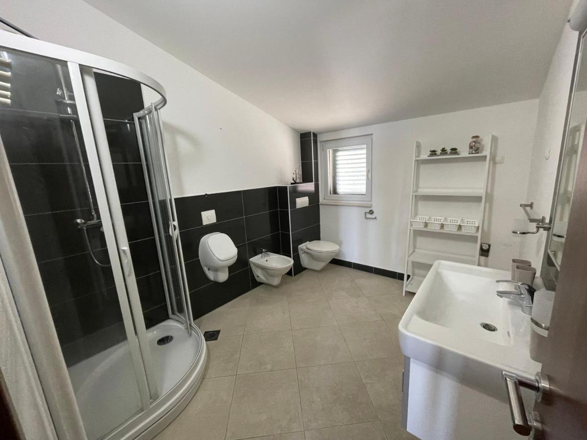 Apartments Cavar Trogir Buitenkant foto