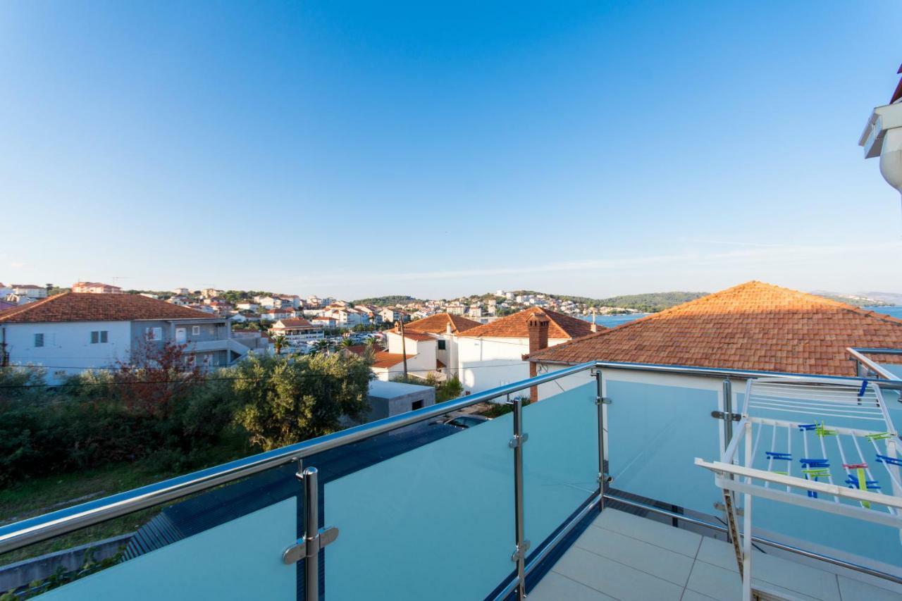 Apartments Cavar Trogir Buitenkant foto