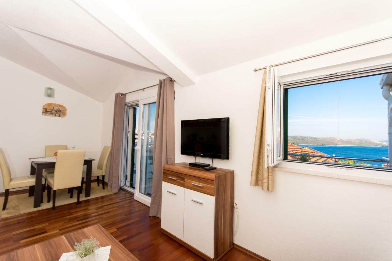 Apartments Cavar Trogir Buitenkant foto